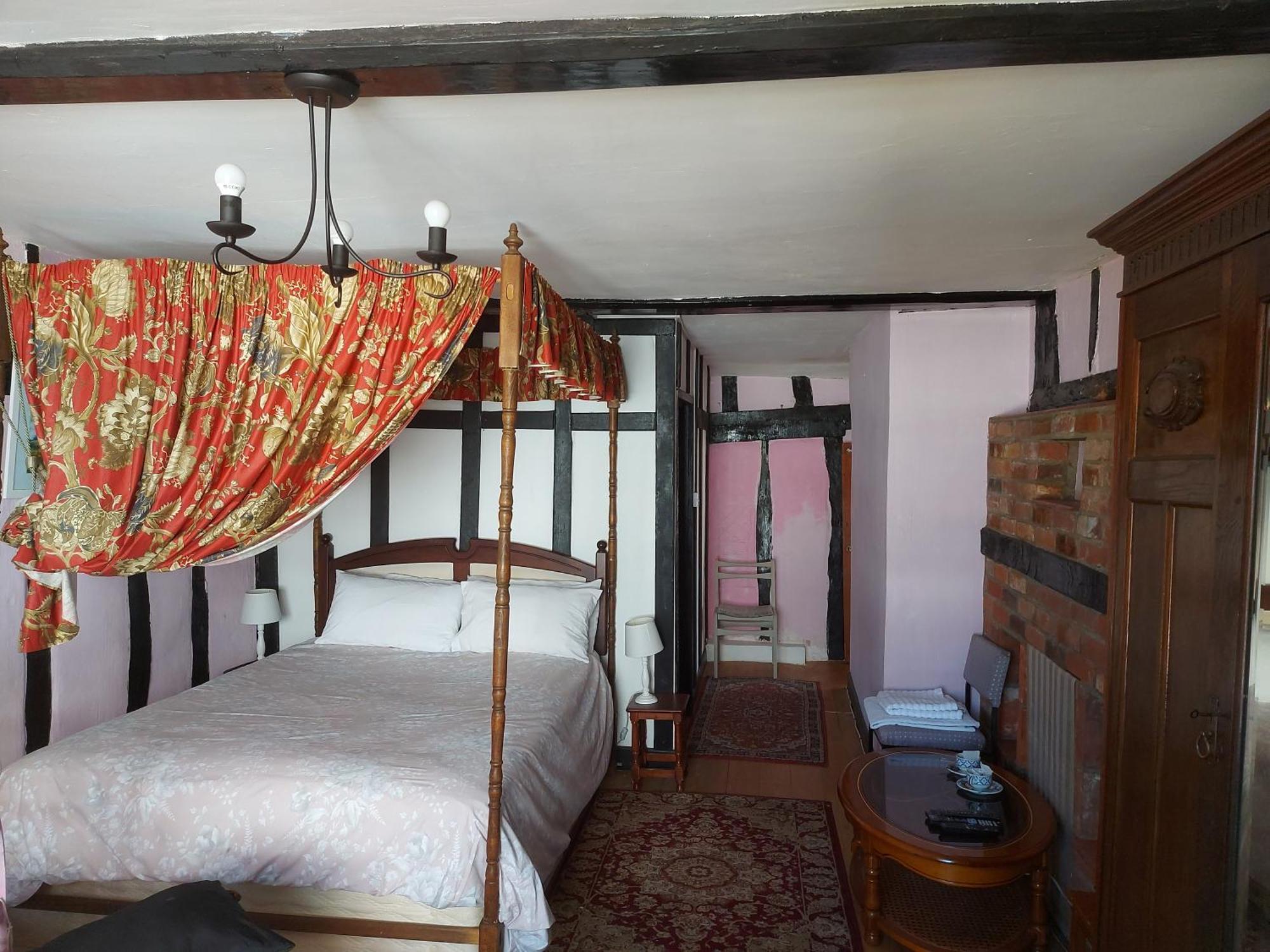 The Swan Inn Харвич Экстерьер фото